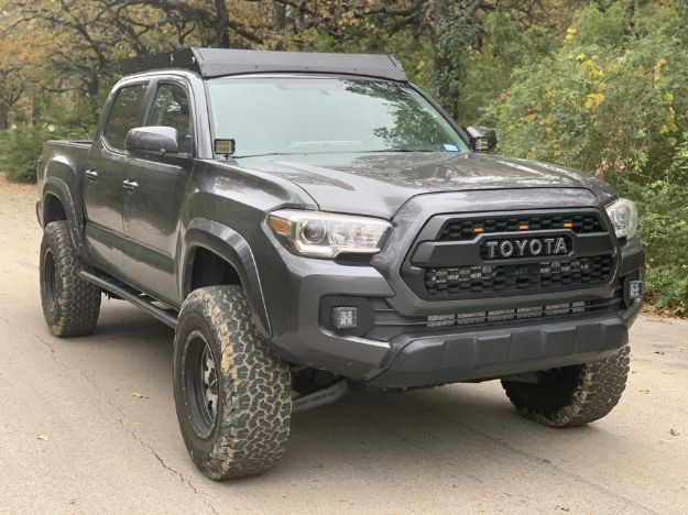 Picture of 05-21 Tacoma Premium Roof Rack 43 in Dual Function 2 Wire Harnesses LED Light Bar Blue Tall LED Light Bar Amber Tall No Lights Cali Raised LED