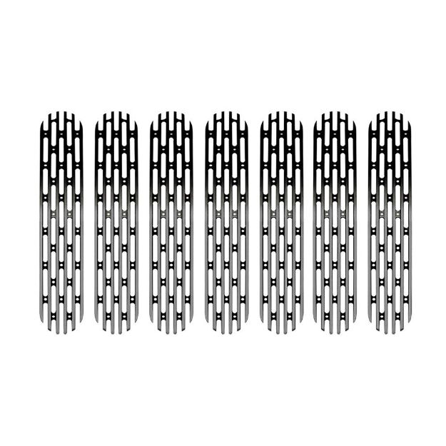 Picture of 1997-06 Jeep TJ Grille Inserts Black DV8 Offroad