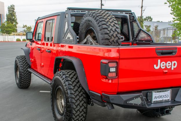 Picture of Jeep Gladiator Bolt On Chase Rack For 20-Present Gladiator DV8 Offroad